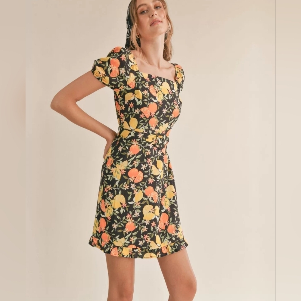 Sadie & Sage fruit lemon and orange print puff sleeves mini dress